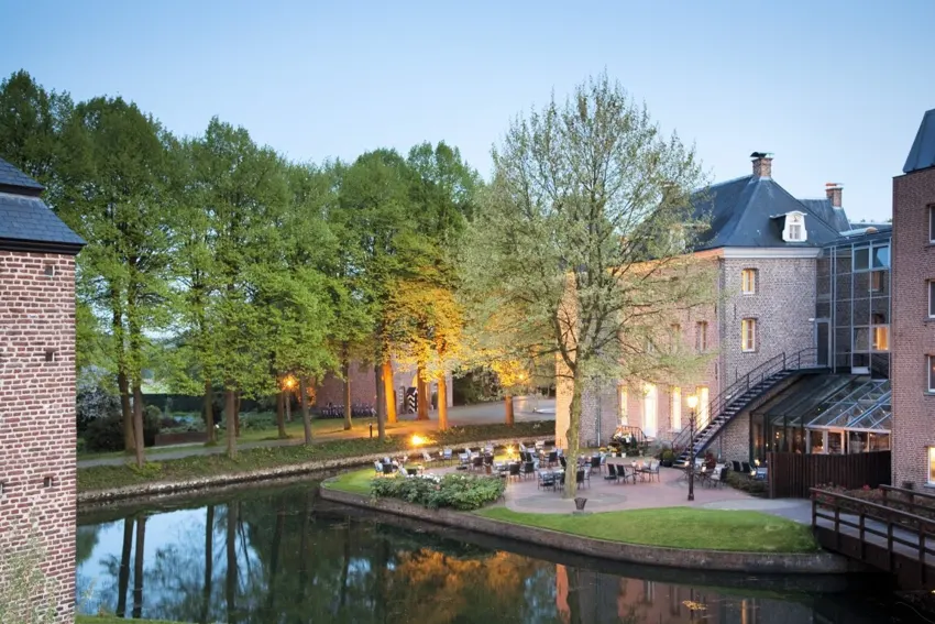 Promotiebeeld van ViaLuxury