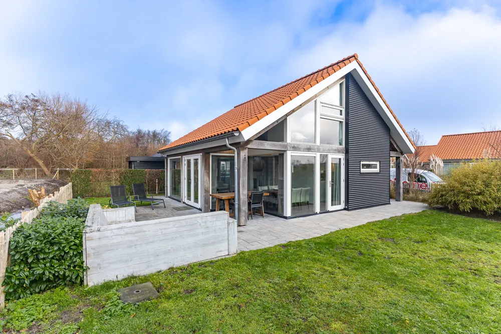Zonnedorp 19 Modern Vakantiehuis Renesse | Beach within walking distance