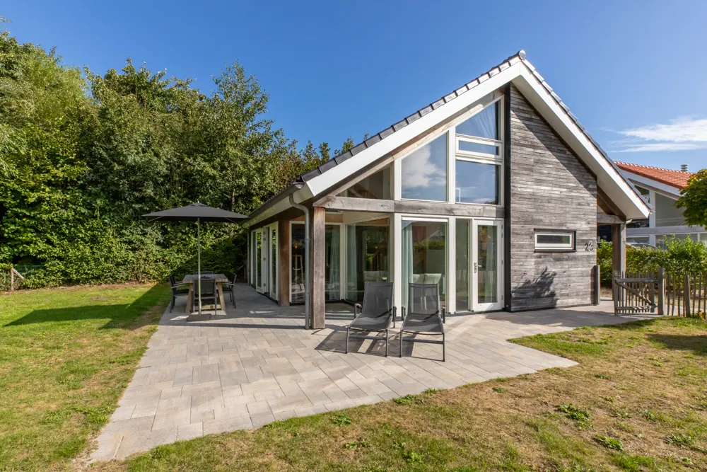 Zonnedorp 23 Zeeland Huis Renesse: Luxury Beach Holiday | Close to North Sea